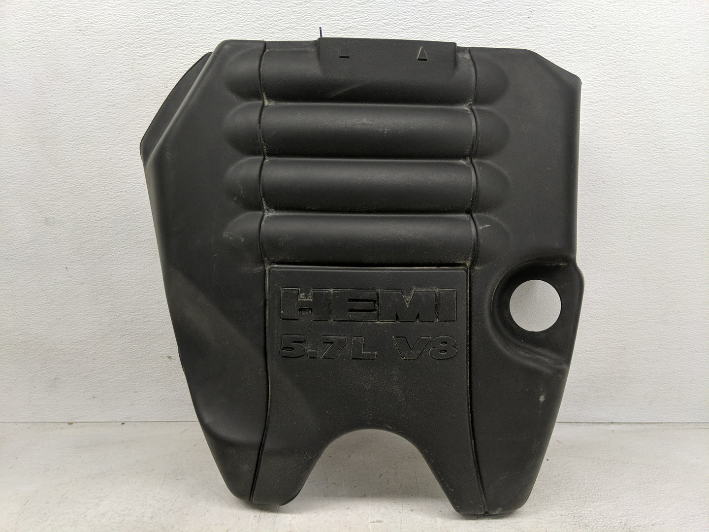 2018 Dodge Ram 1500 Engine Cover - Oemusedautoparts1.com