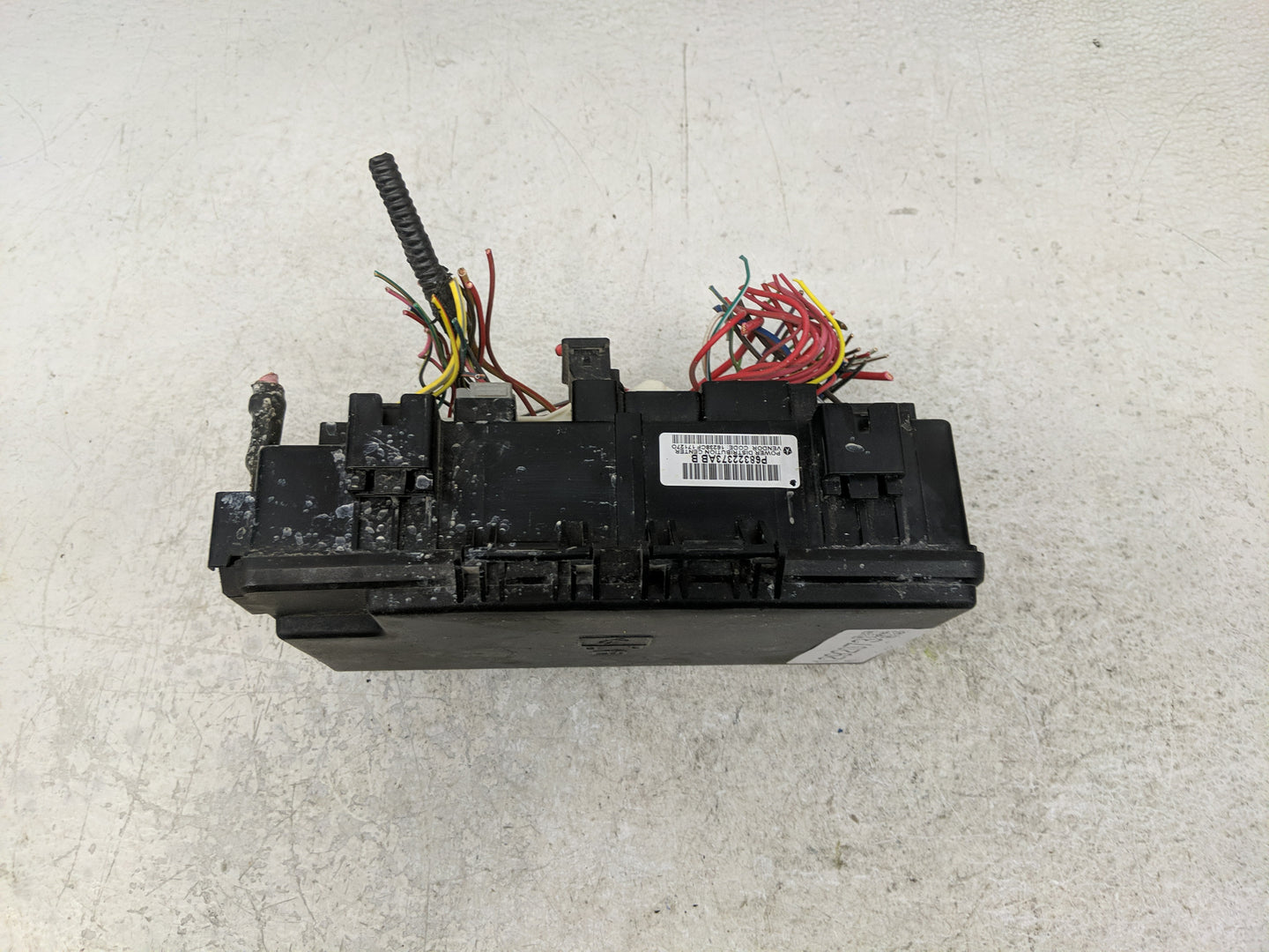 2018 Dodge Ram 1500 Fusebox Fuse Box Panel Relay Module Fits OEM Used Auto Parts - Oemusedautoparts1.com