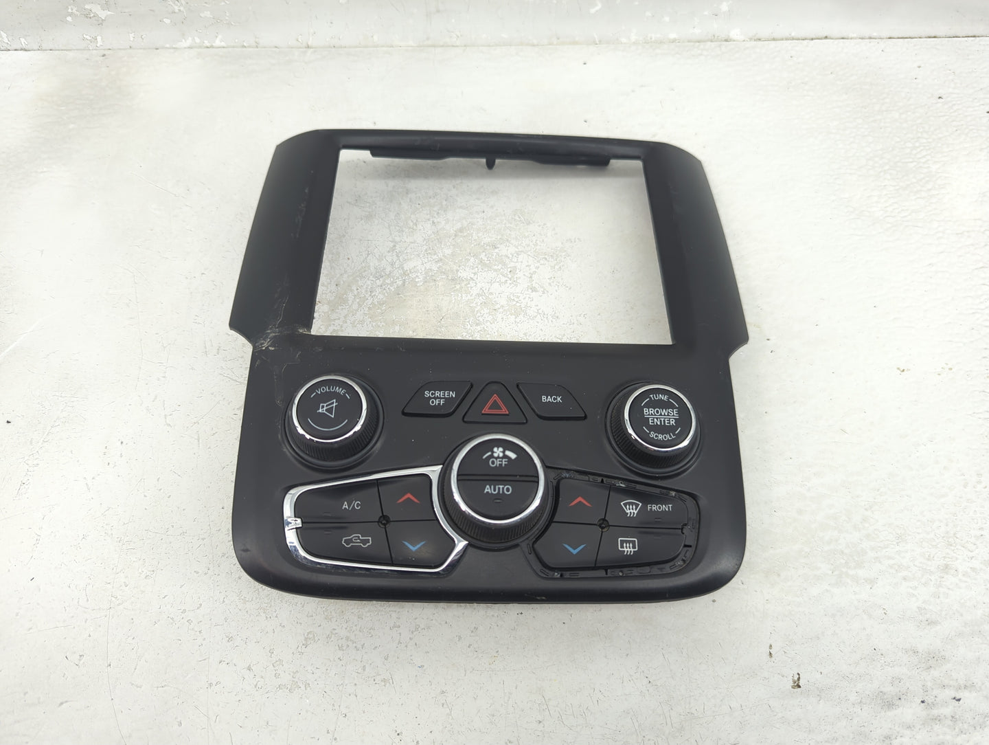 2018 Dodge Ram 1500 Climate Control Module Temperature AC/Heater Replacement P/N:1UJ97DX9AC P68186217AC Fits OEM Used Auto P