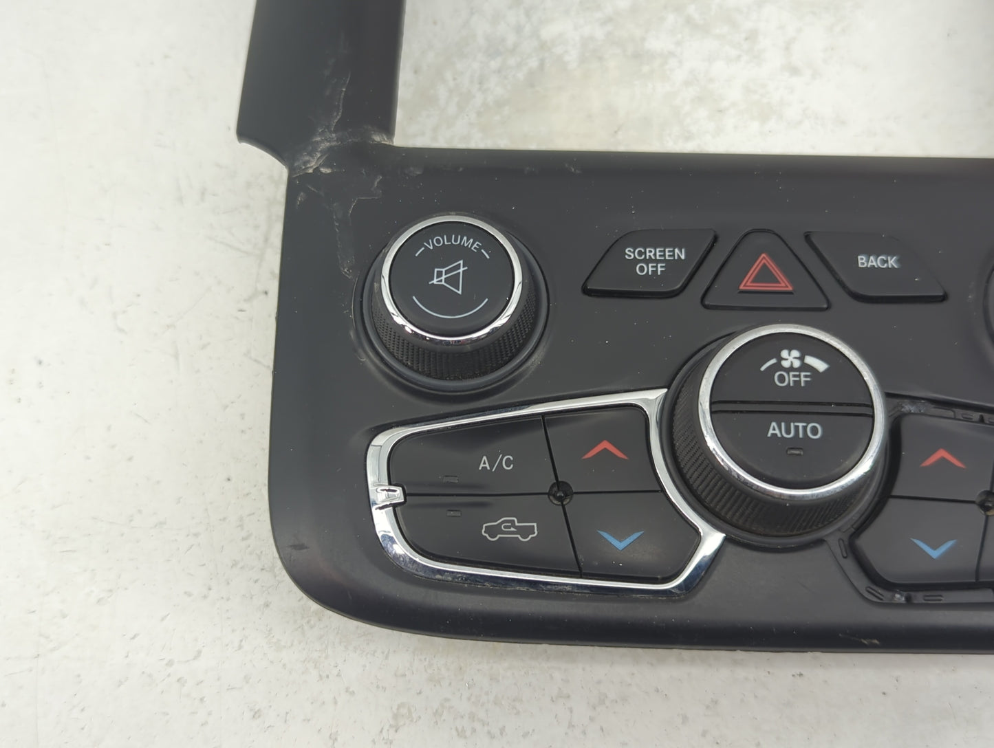 2018 Dodge Ram 1500 Climate Control Module Temperature AC/Heater Replacement P/N:1UJ97DX9AC P68186217AC Fits OEM Used Auto P