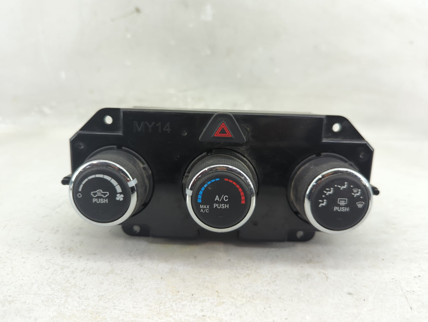 2018 Dodge Ram 1500 Climate Control Module Temperature AC/Heater Replacement P/N:P68268190AA Fits OEM Used Auto Parts - Oemu
