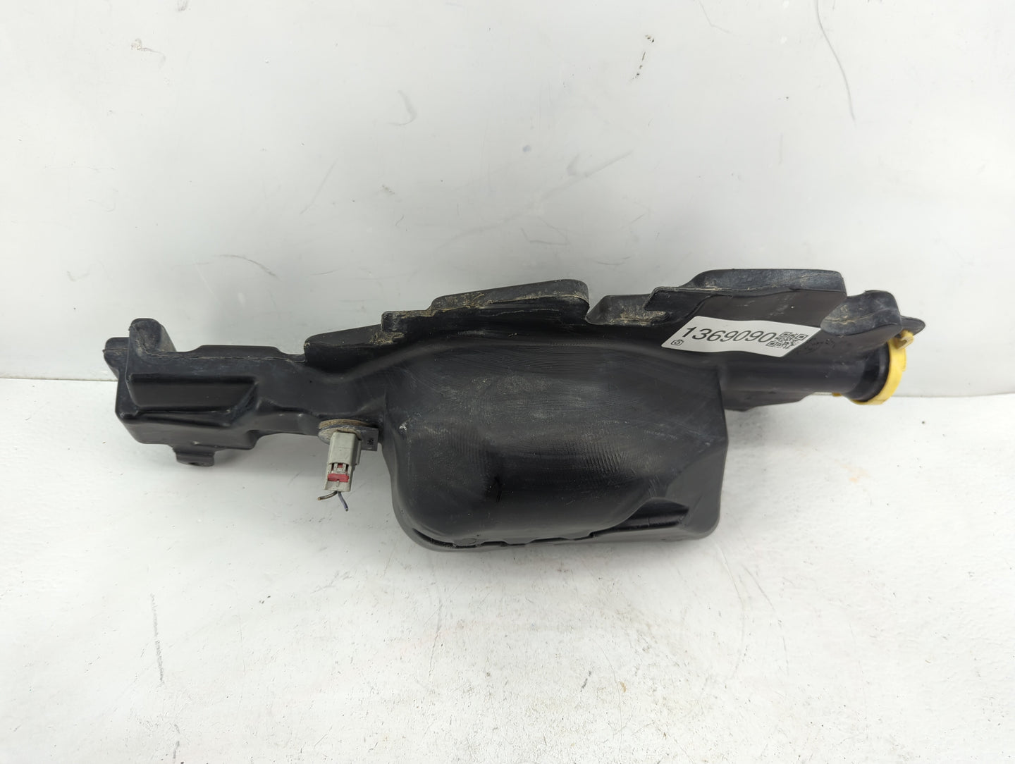 Dodge Ram 1500 Windshield Washer Fluid Reservoir Bottle Oem - Oemusedautoparts1.com