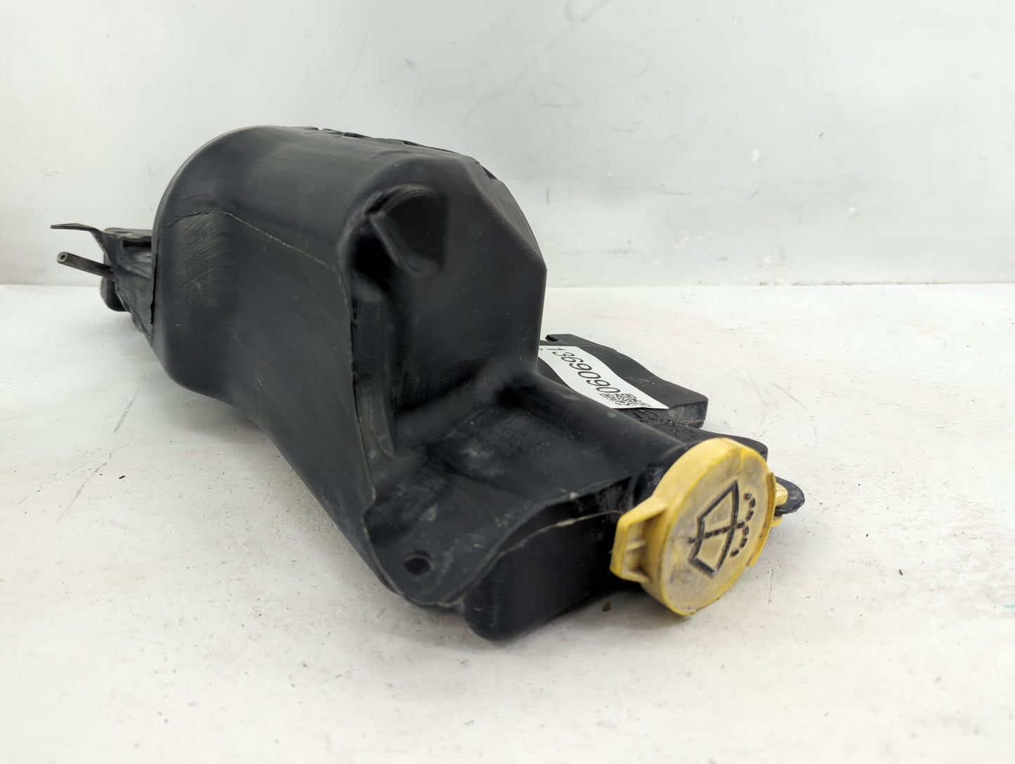 Dodge Ram 1500 Windshield Washer Fluid Reservoir Bottle Oem - Oemusedautoparts1.com