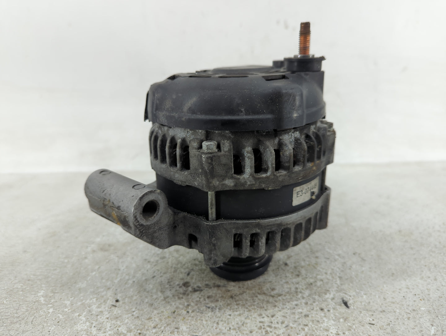 2018 Dodge Ram 1500 Alternator Replacement Generator Charging Assembly Engine OEM P/N:210-1227 Fits OEM Used Auto Parts - Oe