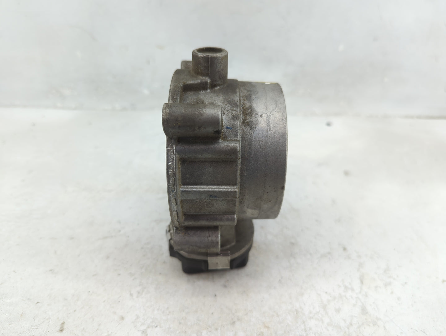 2018 Dodge Ram 1500 Throttle Body P/N:53034251AB Fits Fits 2012 2013 2014 2015 2016 2017 2019 2020 2021 2022 OEM Used Auto P