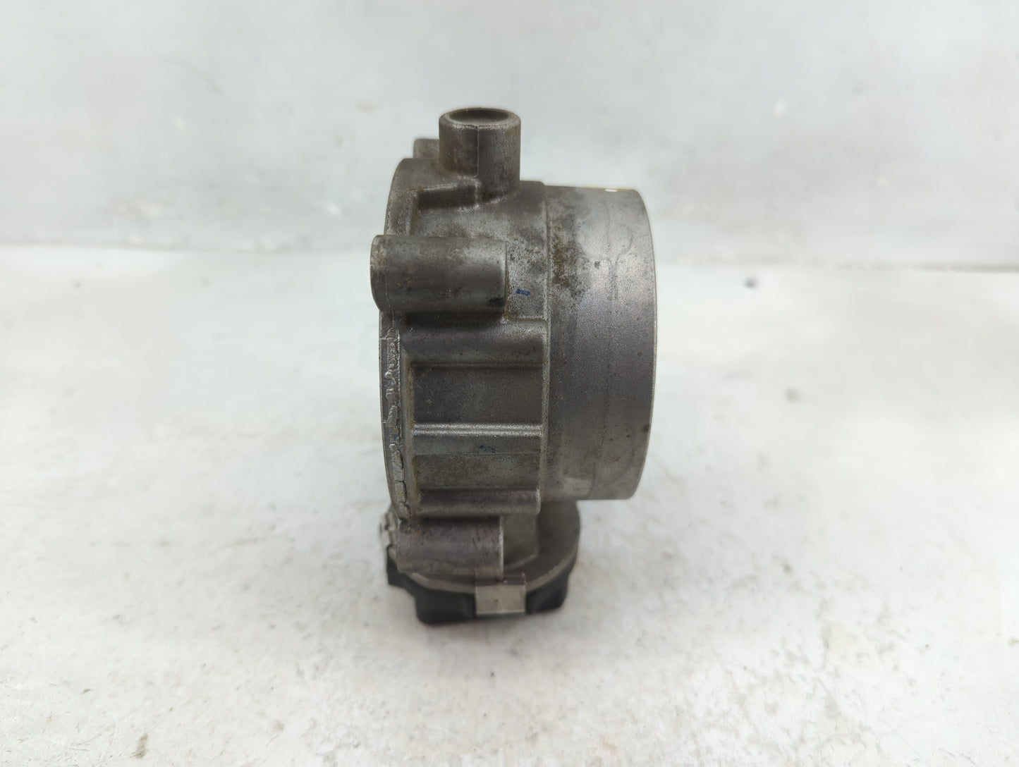 2018 Dodge Ram 1500 Throttle Body P/N:53034251AB Fits Fits 2012 2013 2014 2015 2016 2017 2019 2020 2021 2022 OEM Used Auto P