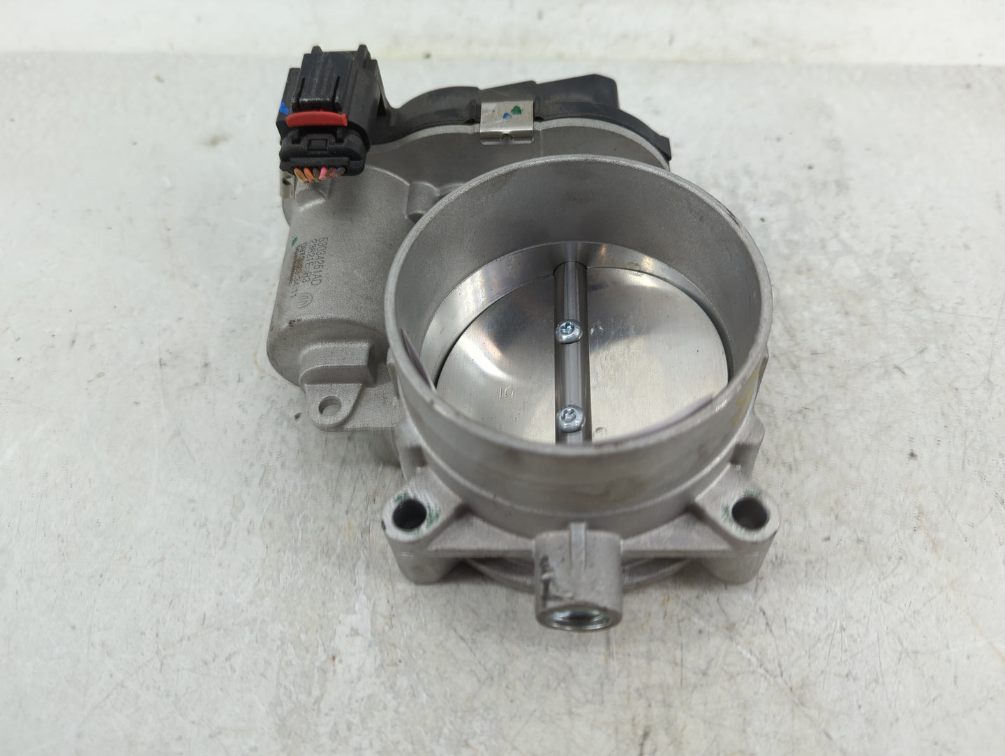 2018 Dodge Ram 1500 Throttle Body P/N:53034251AD Fits Fits 2012 2013 2014 2015 2016 2017 2019 2020 2021 2022 OEM Used Auto P