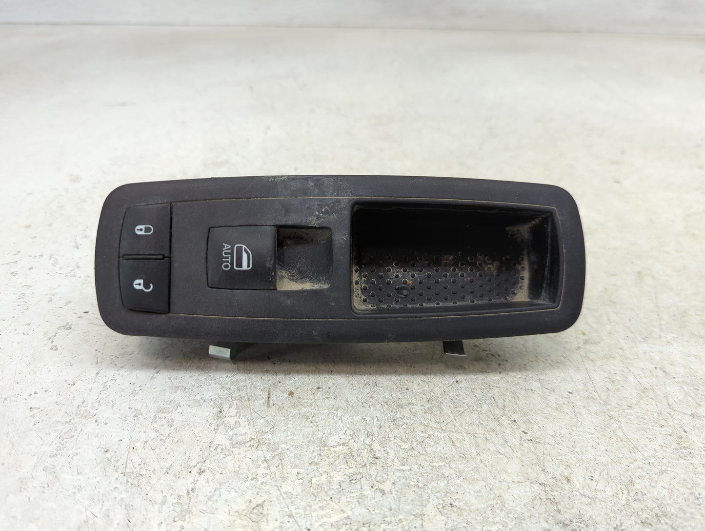 2018 Dodge Ram 1500 Master Power Window Switch Replacement Driver Side Left P/N:10132985 Fits OEM Used Auto Parts - Oemuseda