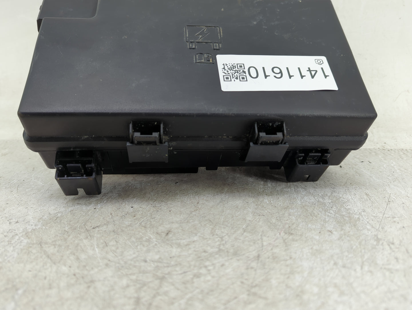2018 Dodge Ram 1500 Fusebox Fuse Box Panel Relay Module P/N:P68322373AB Fits OEM Used Auto Parts - Oemusedautoparts1.com