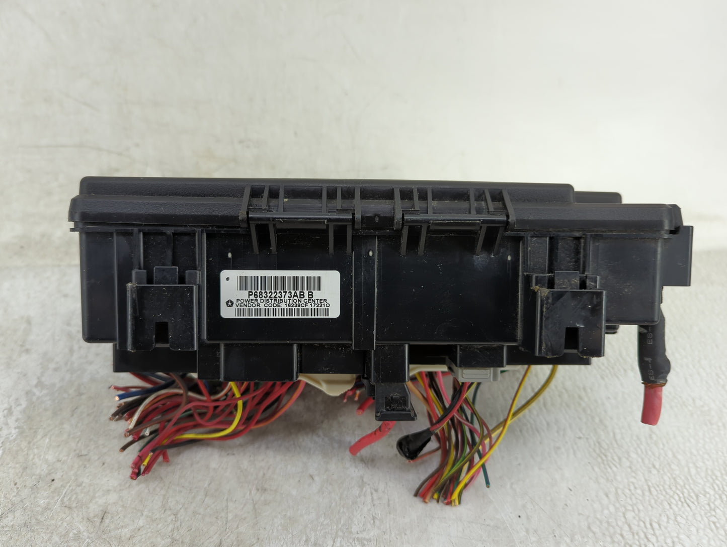 2018 Dodge Ram 1500 Fusebox Fuse Box Panel Relay Module P/N:P68322373AB Fits OEM Used Auto Parts - Oemusedautoparts1.com