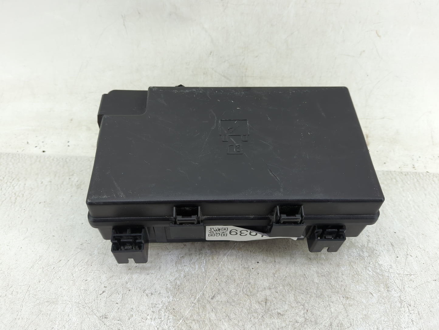 2018 Dodge Ram 1500 Fusebox Fuse Box Panel Relay Module P/N:68322373AB Fits OEM Used Auto Parts - Oemusedautoparts1.com