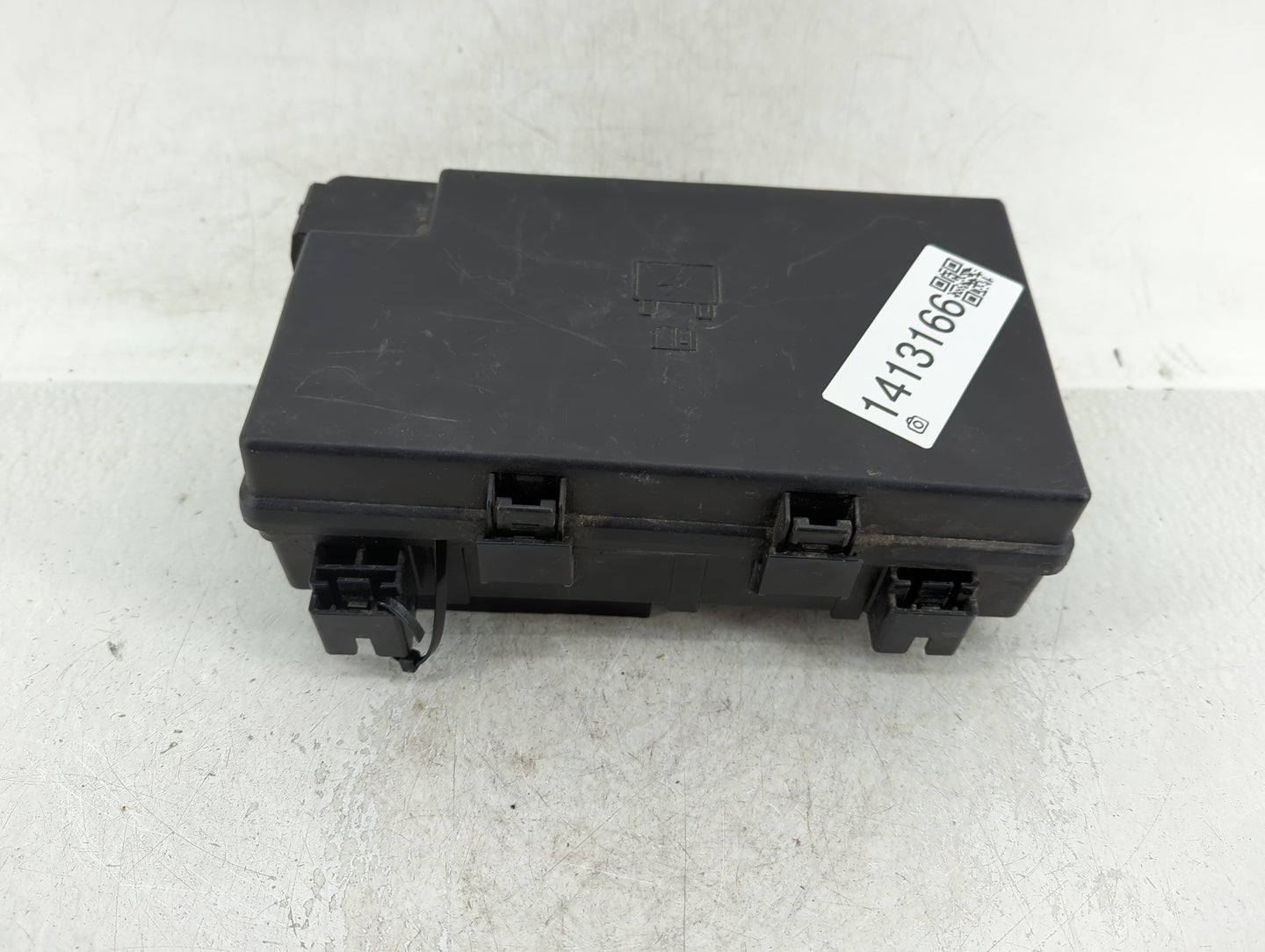 2018 Dodge Ram 1500 Fusebox Fuse Box Panel Relay Module P/N:P68322373AB 68322373AB Fits OEM Used Auto Parts - Oemusedautopar