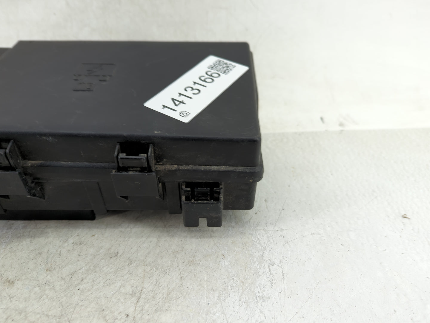2018 Dodge Ram 1500 Fusebox Fuse Box Panel Relay Module P/N:P68322373AB 68322373AB Fits OEM Used Auto Parts - Oemusedautopar