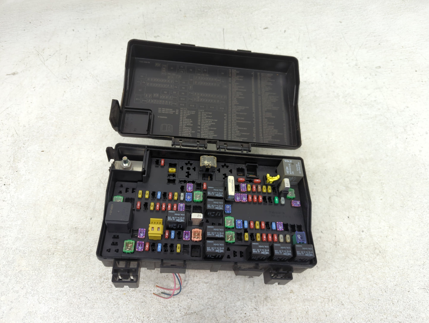 2018 Dodge Ram 1500 Fusebox Fuse Box Panel Relay Module P/N:P68322373AB 68322373AB Fits OEM Used Auto Parts - Oemusedautopar