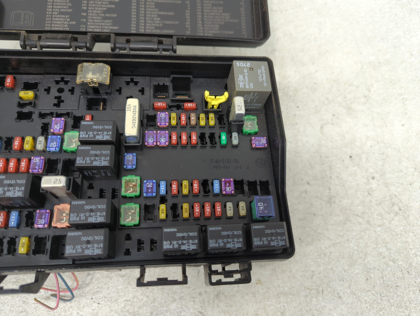 2018 Dodge Ram 1500 Fusebox Fuse Box Panel Relay Module P/N:P68322373AB 68322373AB Fits OEM Used Auto Parts - Oemusedautopar