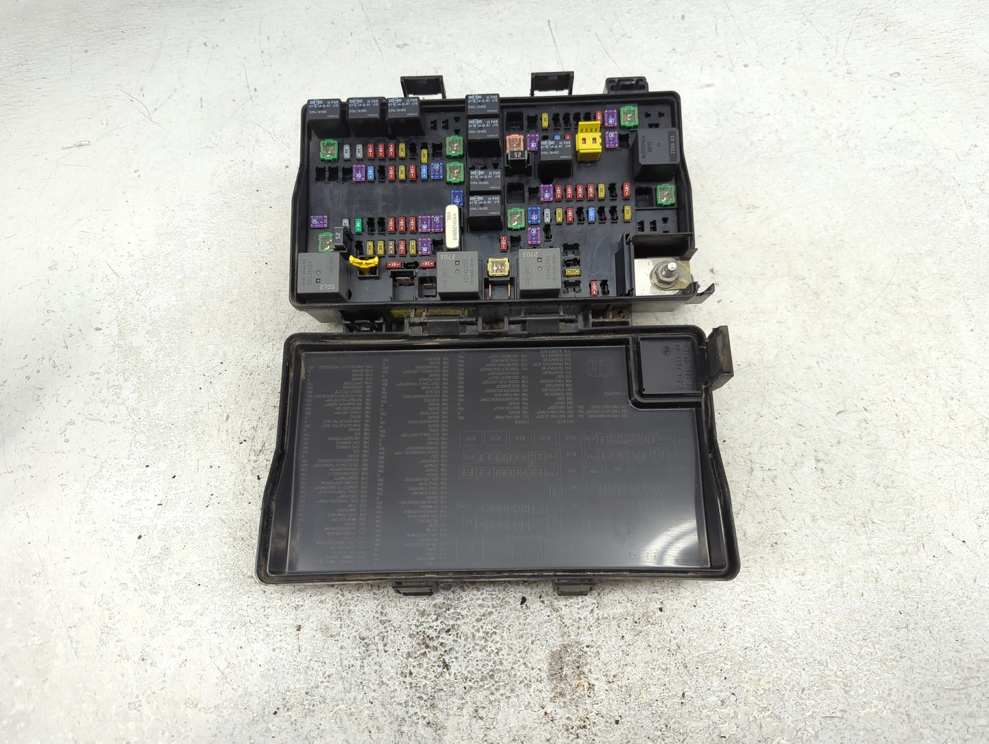 Dodge Ram 1500 Fusebox Fuse Box Relay Module Tipm P68322371ab - Oemusedautoparts1.com