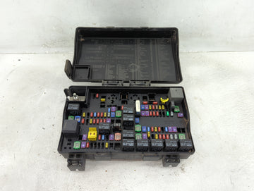 2018 Dodge Ram 1500 Fusebox Fuse Box Panel Relay Module P/N:7140-5131-30 7140-1980 Fits OEM Used Auto Parts