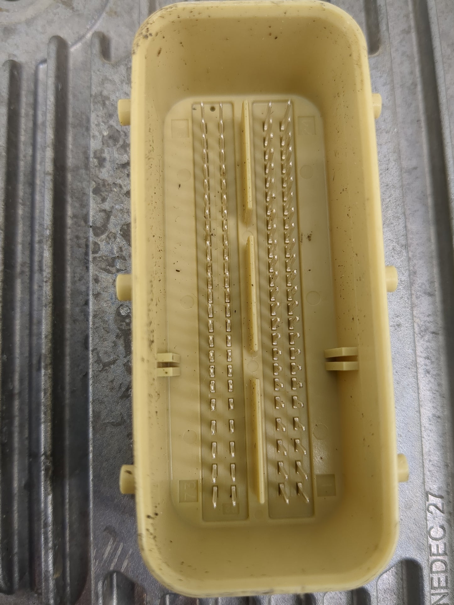 2018 Dodge Ram 1500 PCM Engine Control Computer ECU ECM PCU OEM P/N:P68243303AB Fits Fits 2016 2017 2019 2020 OEM Used Auto 