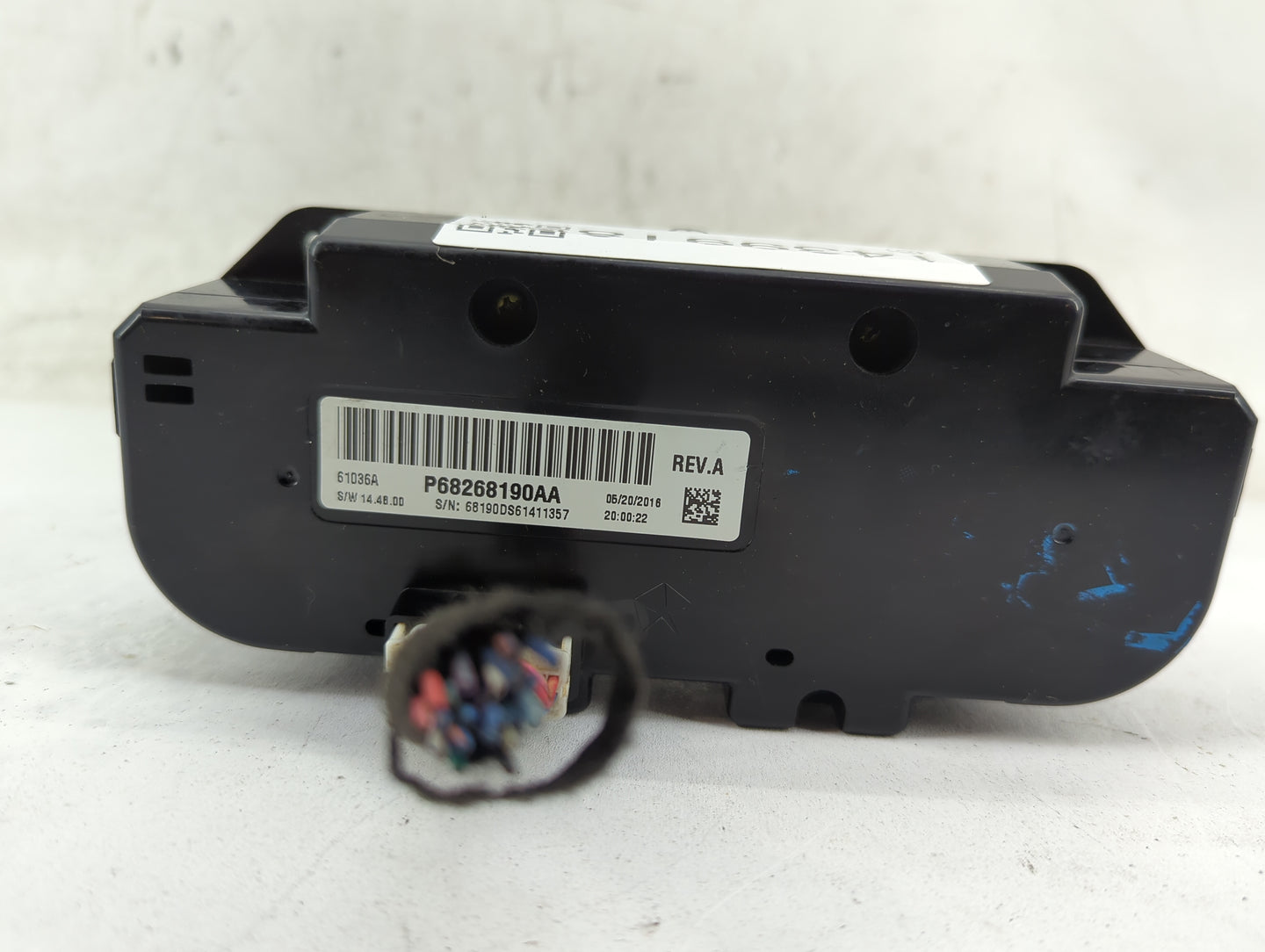 2018 Dodge Ram 1500 Climate Control Module Temperature AC/Heater Replacement P/N:P68268190AA Fits OEM Used Auto Parts - Oemu