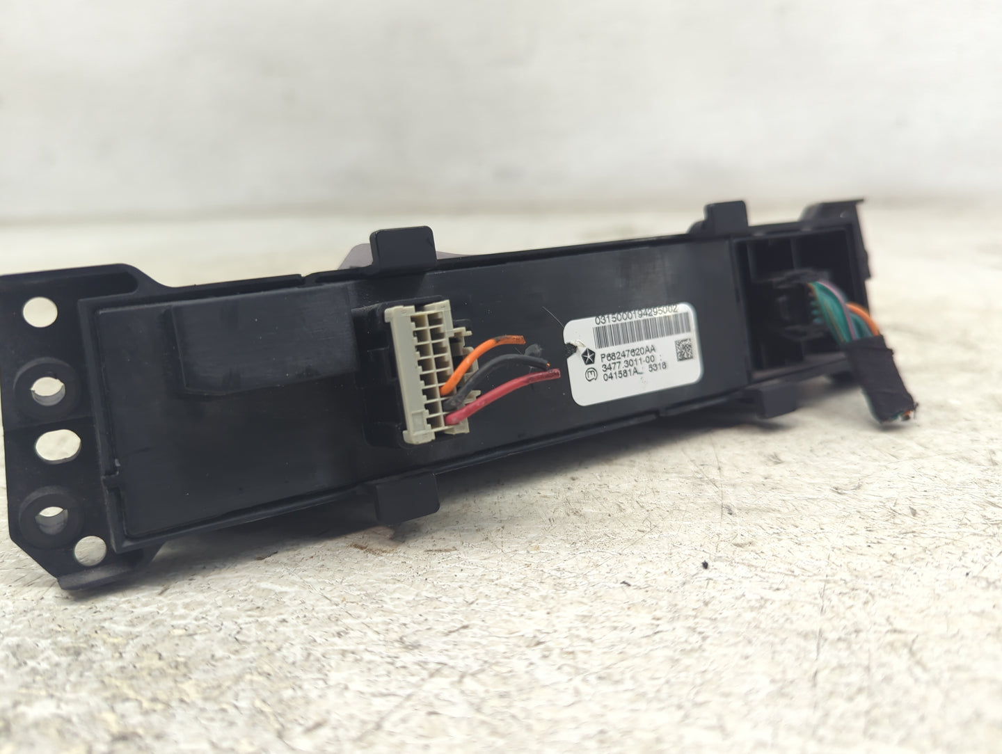 2018 Dodge Ram 1500 Towing Control Module P68247620aa|3477.3011-00 - Oemusedautoparts1.com