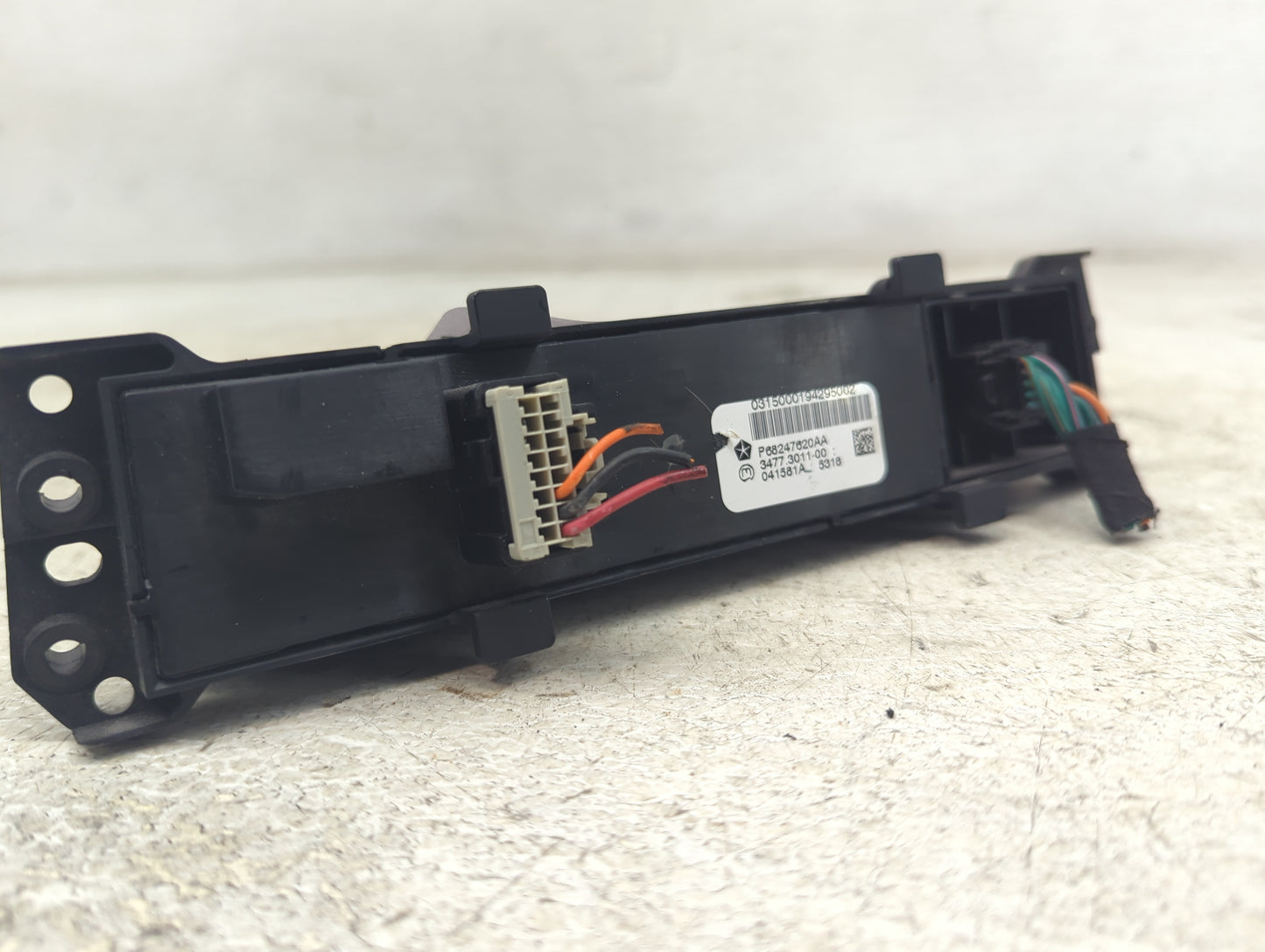2018 Dodge Ram 1500 Towing Control Module P68247620aa|3477.3011-00 - Oemusedautoparts1.com