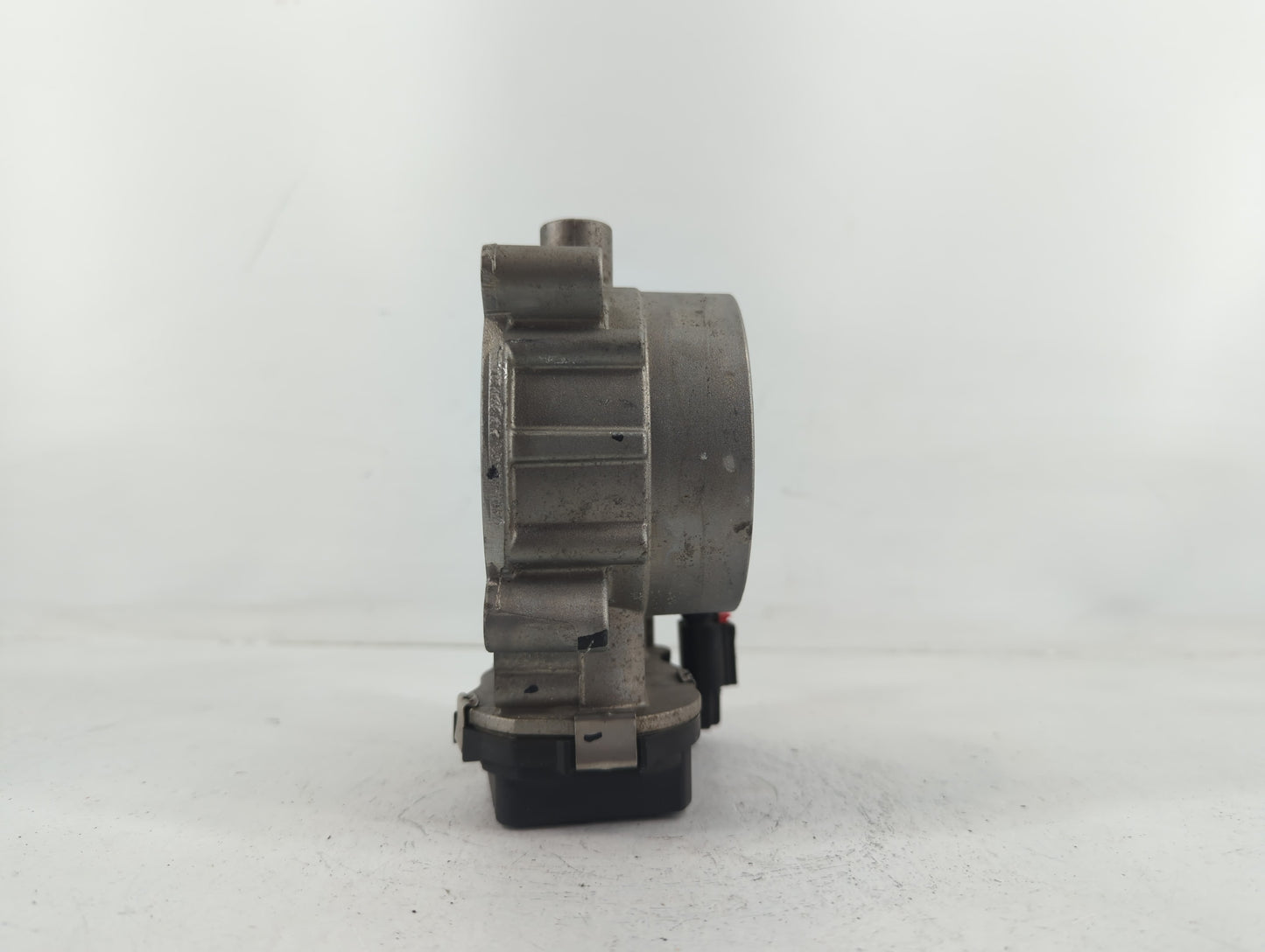2018 Dodge Ram 1500 Throttle Body P/N:53034251AB Fits Fits 2012 2013 2014 2015 2016 2017 2019 2020 2021 2022 OEM Used Auto P