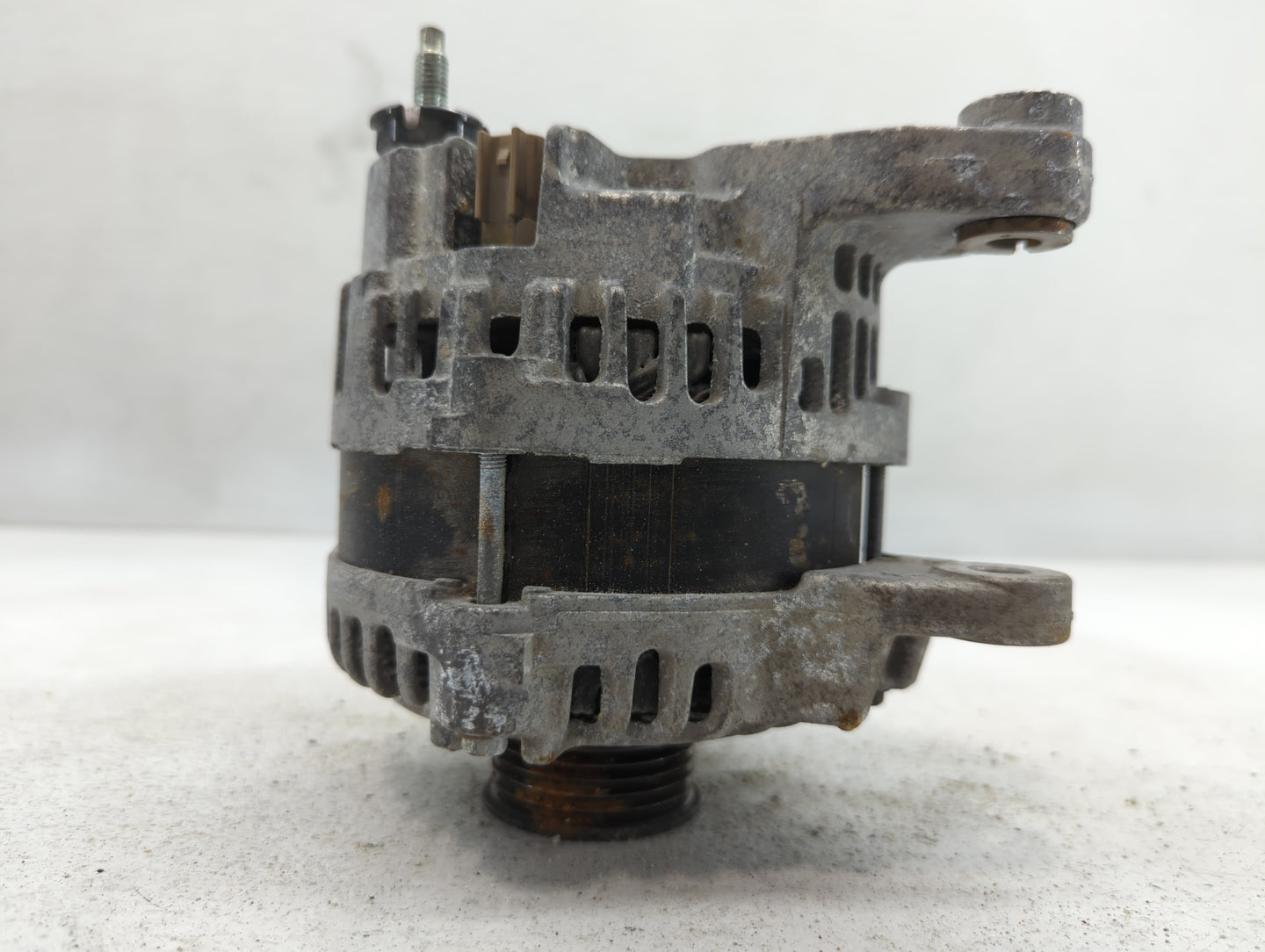 2018 Dodge Ram 1500 Alternator Replacement Generator Charging Assembly Engine OEM P/N:A002TX5691ZC 56029624AC Fits OEM Used 