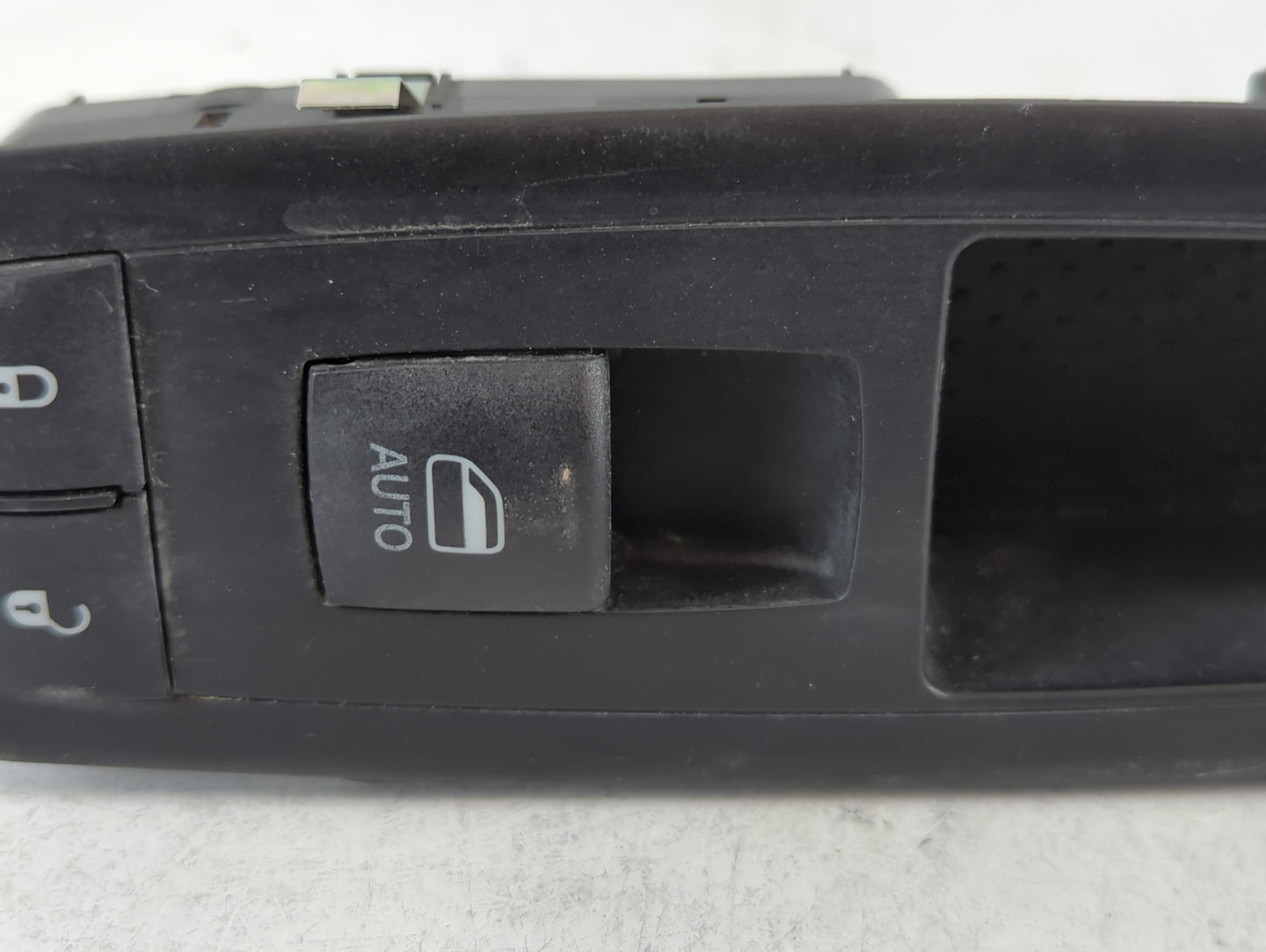 2018 Dodge Ram 1500 Master Power Window Switch Replacement Driver Side Left P/N:68148892AA Fits Fits 2016 2017 2019 2020 202