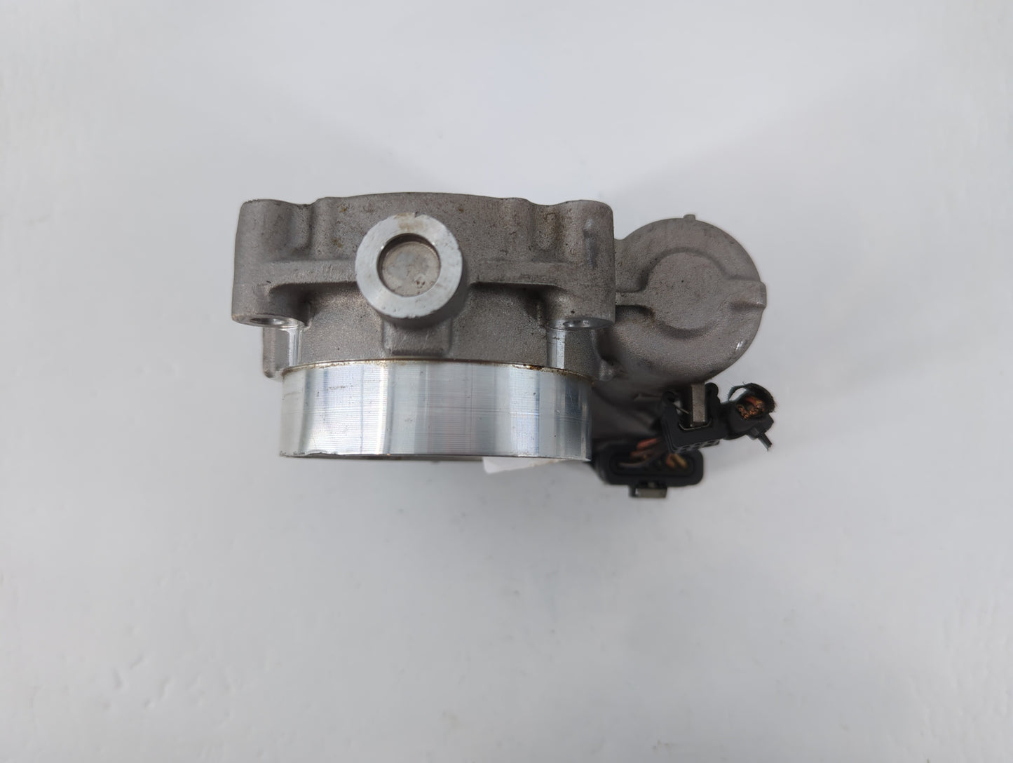 2018 Dodge Ram 1500 Throttle Body P/N:05184349AF Fits Fits 2011 2012 2013 2014 2015 2016 2017 2019 2020 2021 2022 OEM Used A