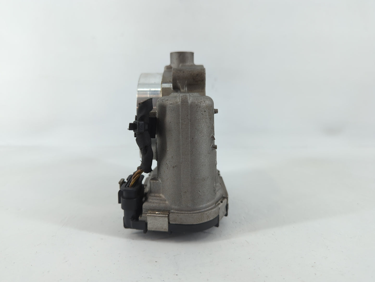 2018 Dodge Ram 1500 Throttle Body P/N:05184349AF Fits Fits 2011 2012 2013 2014 2015 2016 2017 2019 2020 2021 2022 OEM Used A