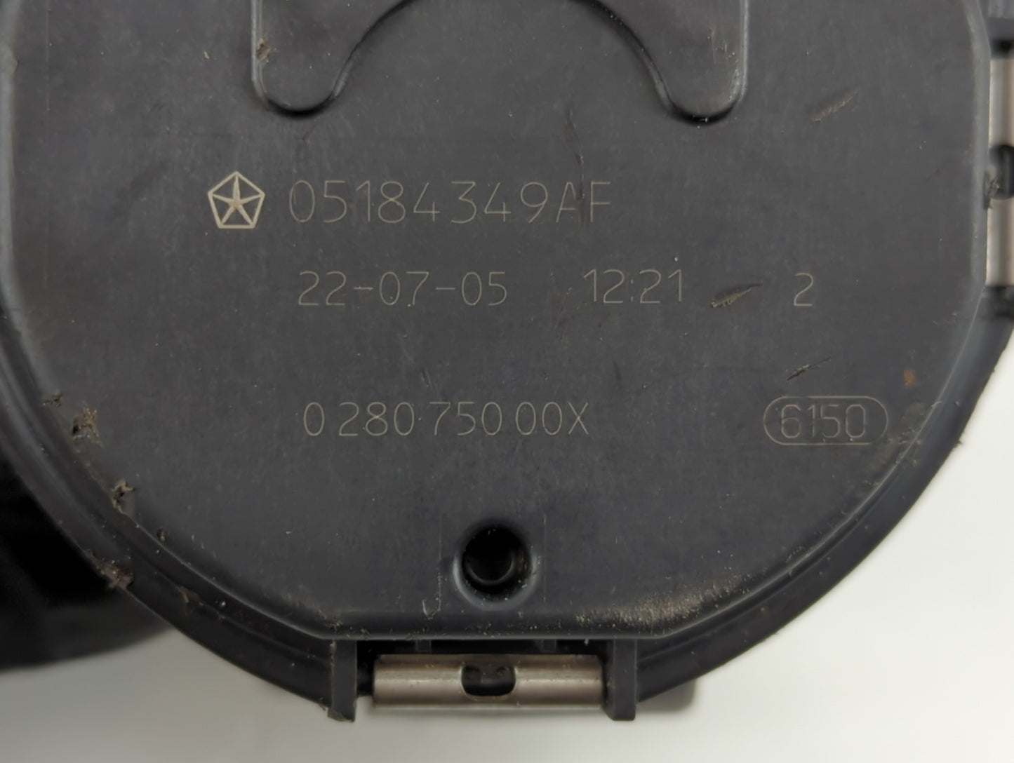 2018 Dodge Ram 1500 Throttle Body P/N:05184349AF Fits Fits 2011 2012 2013 2014 2015 2016 2017 2019 2020 2021 2022 OEM Used A
