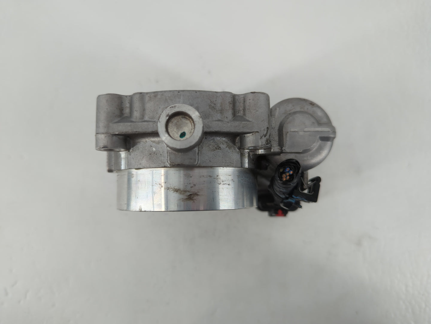 2018 Dodge Ram 1500 Throttle Body P/N:05184349AC Fits Fits 2011 2012 2013 2014 2015 2016 2017 2019 2020 2021 2022 OEM Used A
