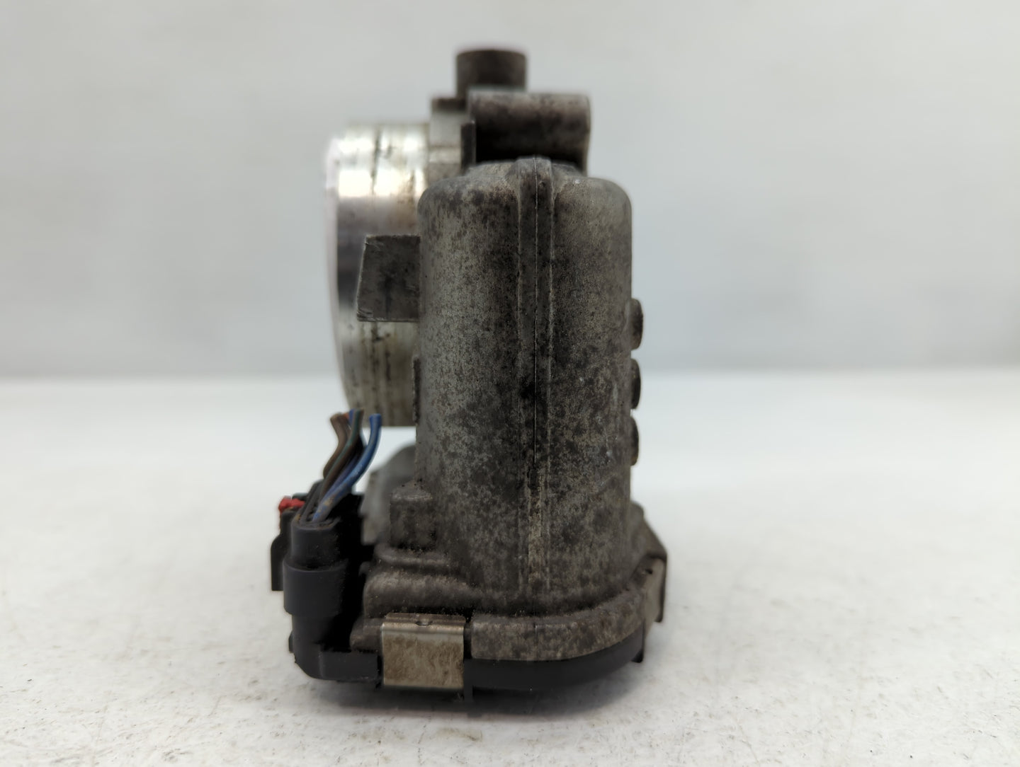 2018 Dodge Ram 1500 Throttle Body P/N:05184349AC Fits Fits 2011 2012 2013 2014 2015 2016 2017 2019 2020 2021 2022 OEM Used A