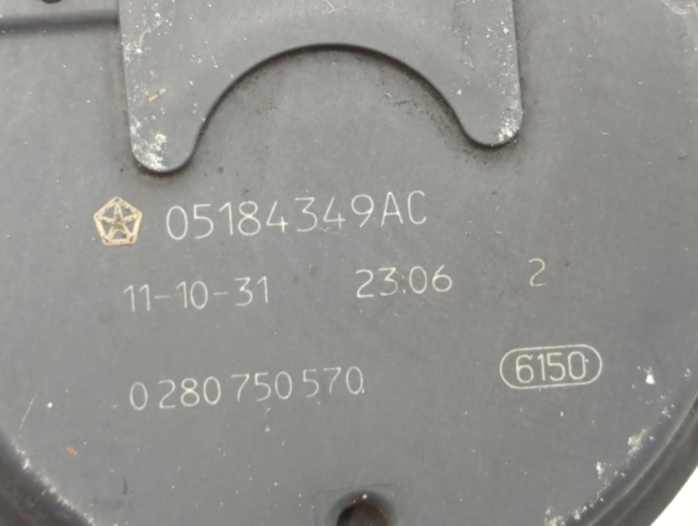 2018 Dodge Ram 1500 Throttle Body P/N:05184349AC Fits Fits 2011 2012 2013 2014 2015 2016 2017 2019 2020 2021 2022 OEM Used A