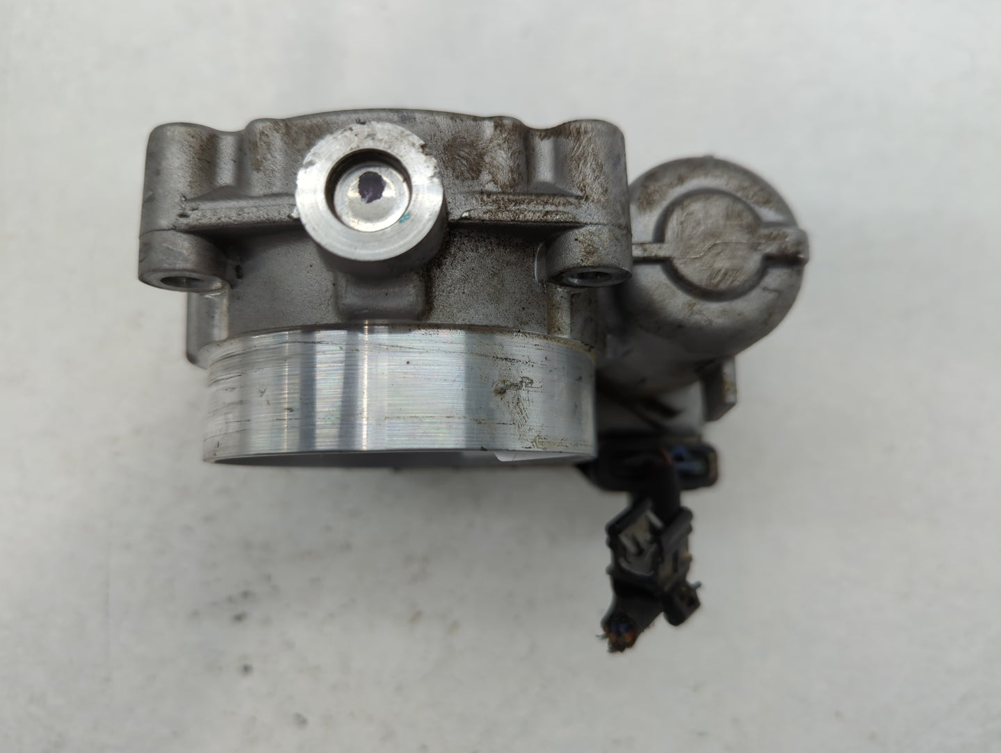 2018 Dodge Ram 1500 Throttle Body P/N:05184349AC Fits Fits 2011 2012 2013 2014 2015 2016 2017 2019 2020 2021 2022 OEM Used A