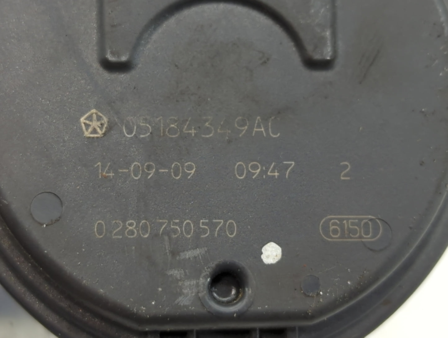2018 Dodge Ram 1500 Throttle Body P/N:05184349AC Fits Fits 2011 2012 2013 2014 2015 2016 2017 2019 2020 2021 2022 OEM Used A