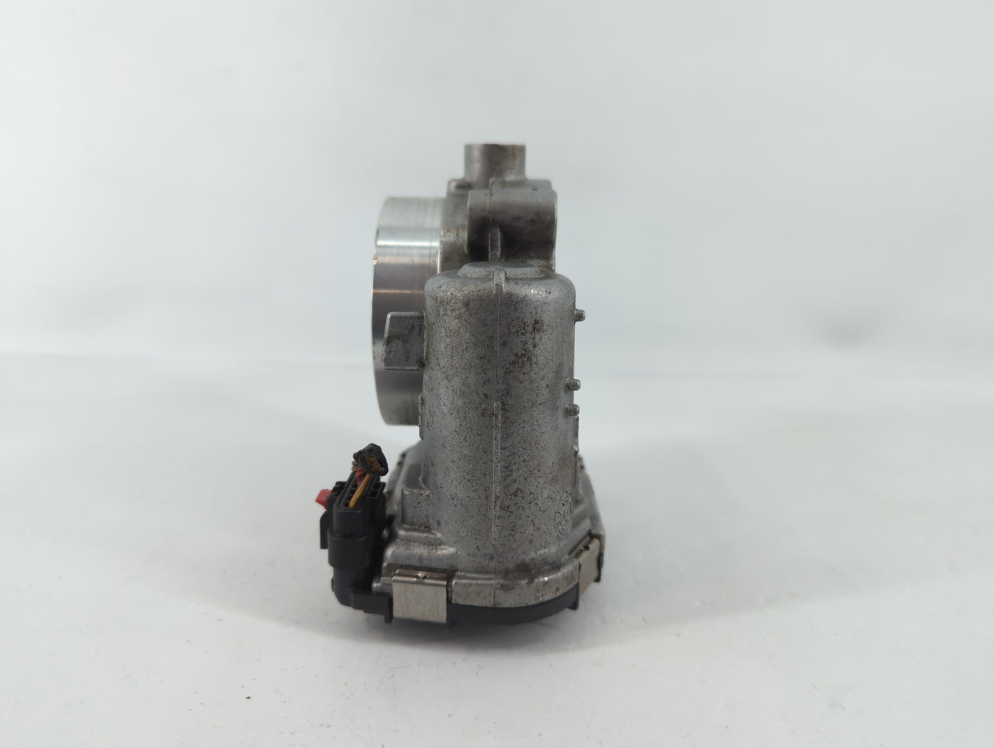 2018 Dodge Ram 1500 Throttle Body P/N:05184349AC Fits Fits 2011 2012 2013 2014 2015 2016 2017 2019 2020 2021 2022 OEM Used A