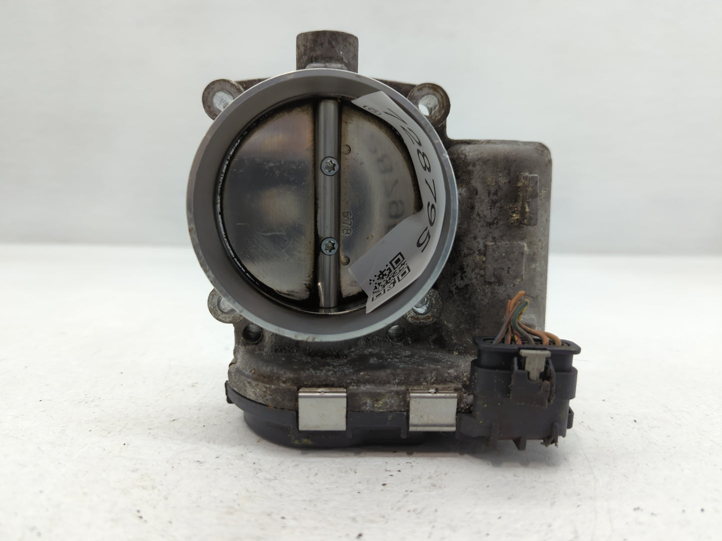 2018 Dodge Ram 1500 Throttle Body Fits Fits 2011 2012 2013 2014 2015 2016 2017 2019 2020 2021 2022 OEM Used Auto Parts - Oem