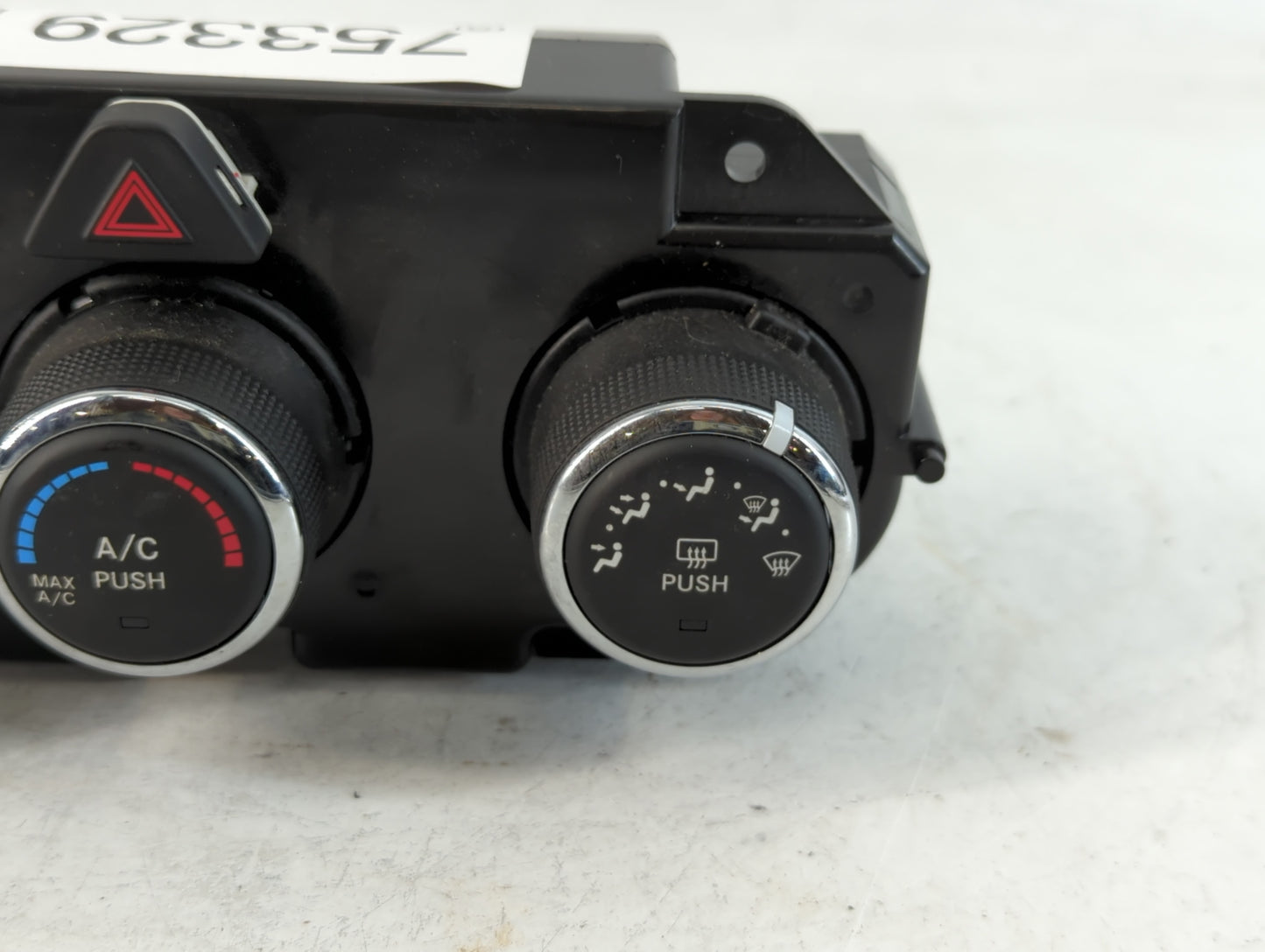 2018 Dodge Ram 1500 Climate Control Module Temperature AC/Heater Replacement P/N:P68268190AA Fits OEM Used Auto Parts - Oemu