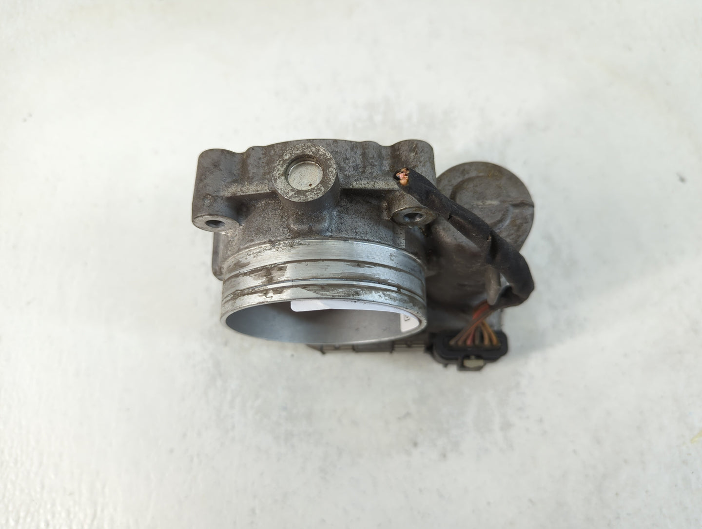 2018 Dodge Ram 1500 Throttle Body P/N:05184349AE Fits Fits 2011 2012 2013 2014 2015 2016 2017 2019 2020 2021 2022 OEM Used A