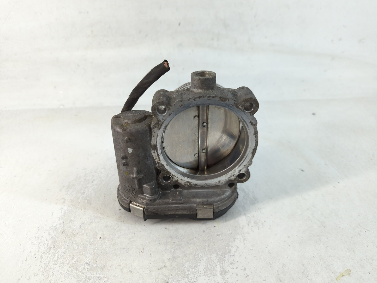 2018 Dodge Ram 1500 Throttle Body P/N:05184349AE Fits Fits 2011 2012 2013 2014 2015 2016 2017 2019 2020 2021 2022 OEM Used A