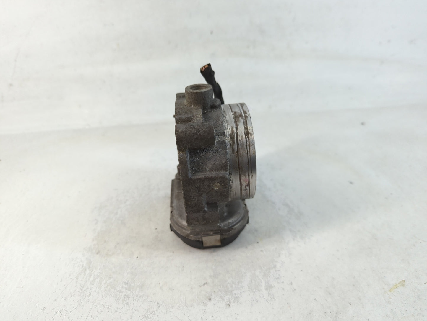 2018 Dodge Ram 1500 Throttle Body P/N:05184349AE Fits Fits 2011 2012 2013 2014 2015 2016 2017 2019 2020 2021 2022 OEM Used A