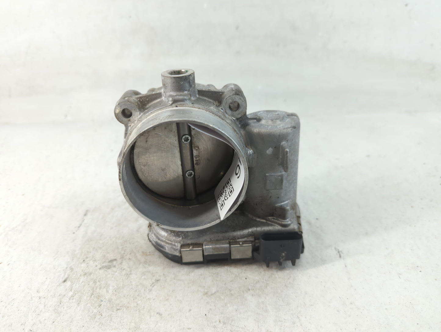 2018 Dodge Ram 1500 Throttle Body P/N:05184349AE Fits Fits 2011 2012 2013 2014 2015 2016 2017 2019 2020 2021 2022 OEM Used A