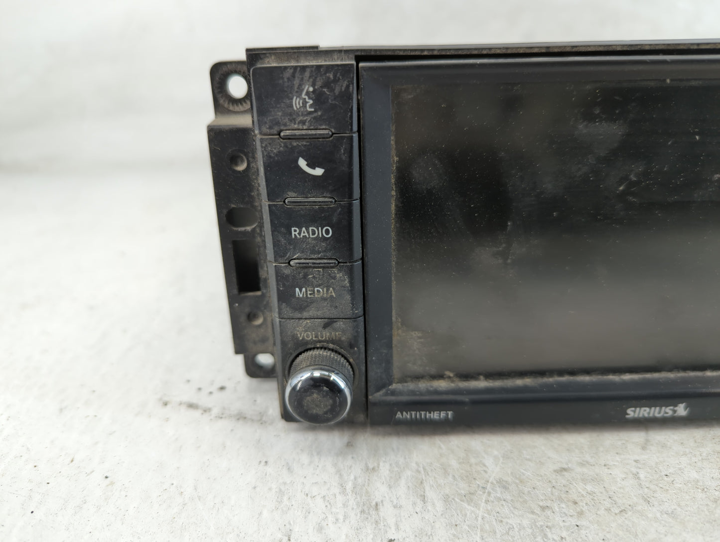 2018 Dodge Ram 1500 Radio AM FM Cd Player Receiver Replacement P/N:P05091186AC Fits Fits 2019 2020 OEM Used Auto Parts - Oem