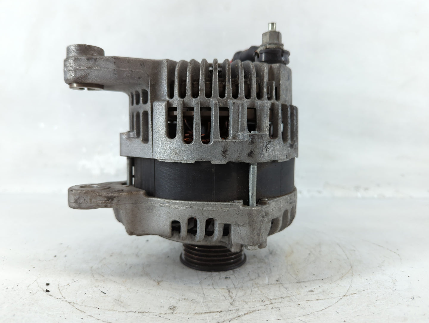 2018 Dodge Ram 1500 Alternator Replacement Generator Charging Assembly Engine OEM P/N:56029764AA Fits OEM Used Auto Parts - 
