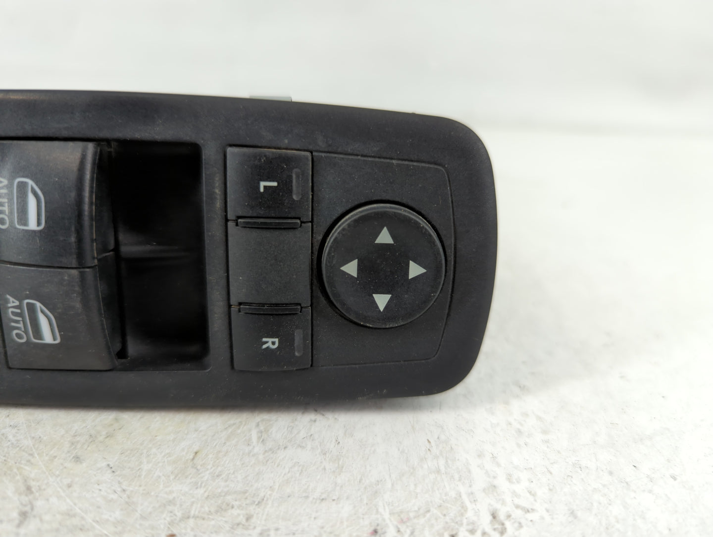 2018 Dodge Ram 2500 Master Power Window Switch Replacement Driver Side Left P/N:P56046823AE Fits OEM Used Auto Parts - Oemus