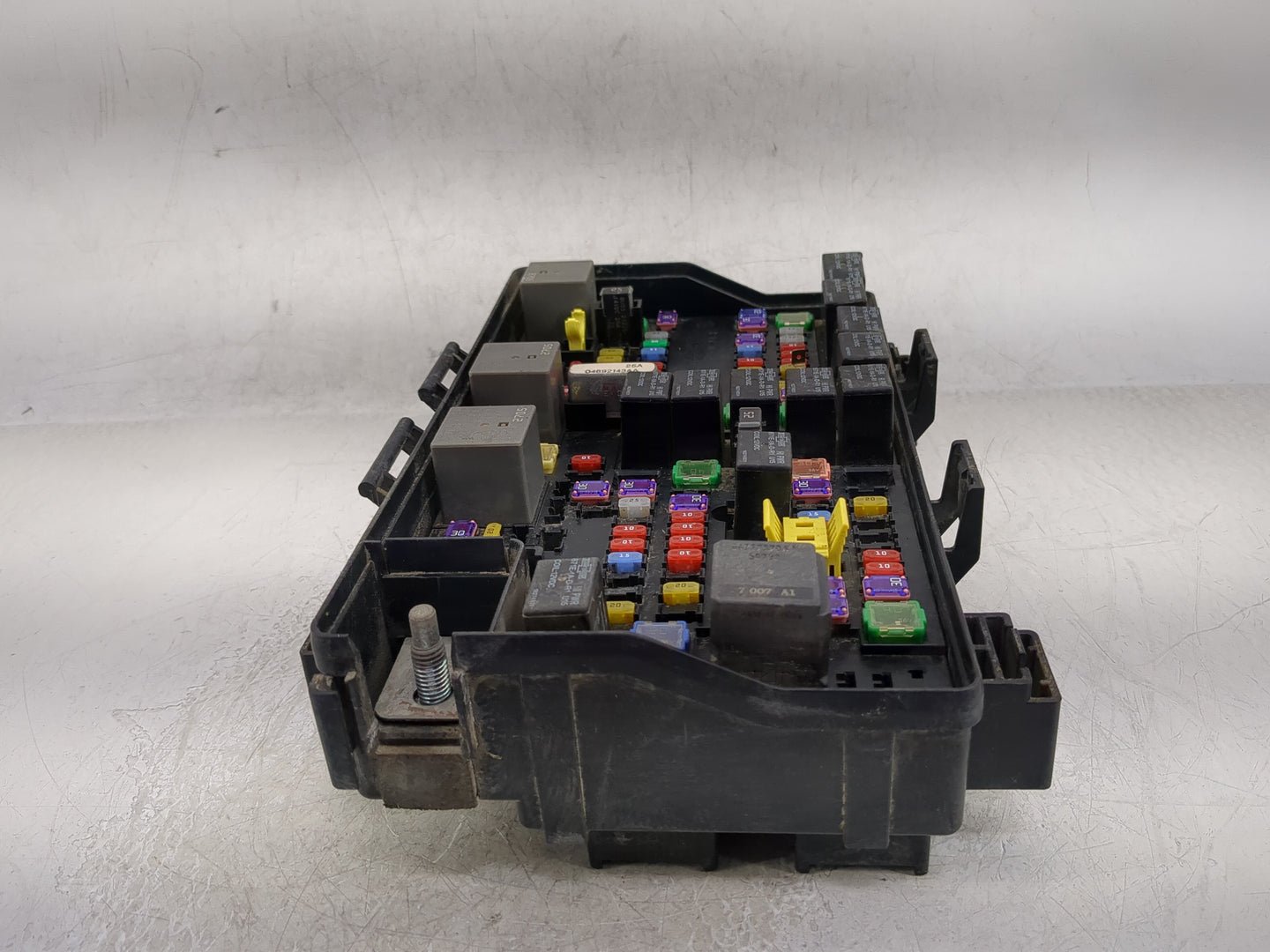 2018 Dodge Ram 2500 Fusebox Fuse Box Panel Relay Module P/N:68322377AB Fits OEM Used Auto Parts - Oemusedautoparts1.com