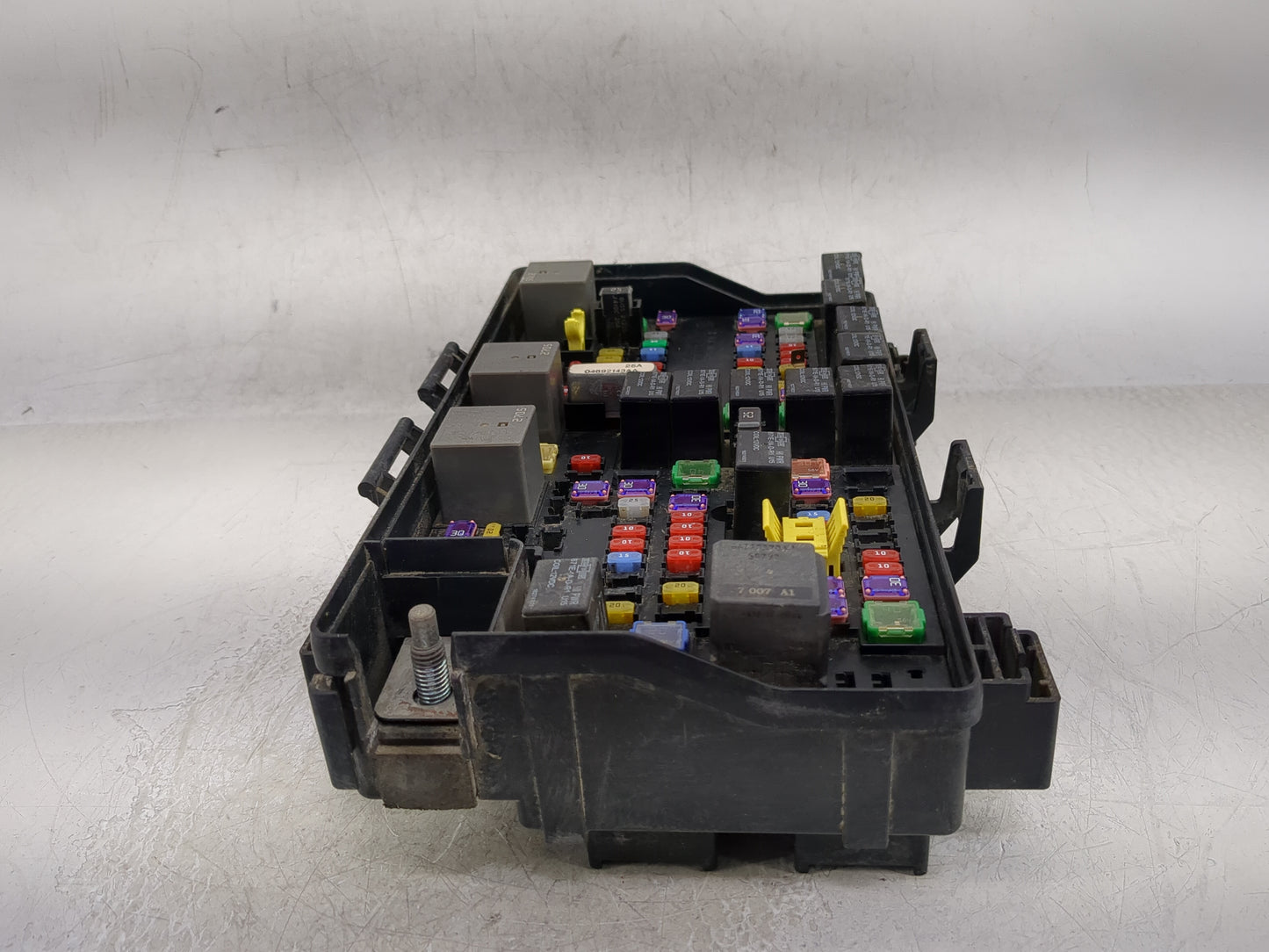 2018 Dodge Ram 2500 Fusebox Fuse Box Panel Relay Module P/N:68322377AB Fits OEM Used Auto Parts - Oemusedautoparts1.com