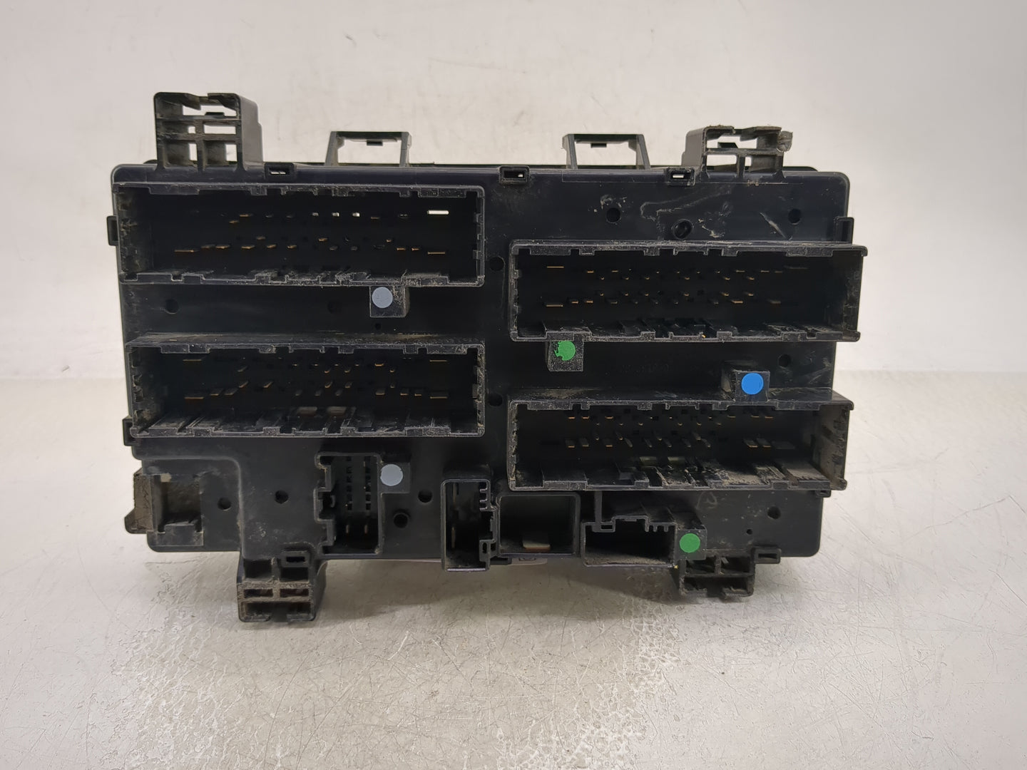 2018 Dodge Ram 2500 Fusebox Fuse Box Panel Relay Module P/N:68322377AB Fits OEM Used Auto Parts - Oemusedautoparts1.com