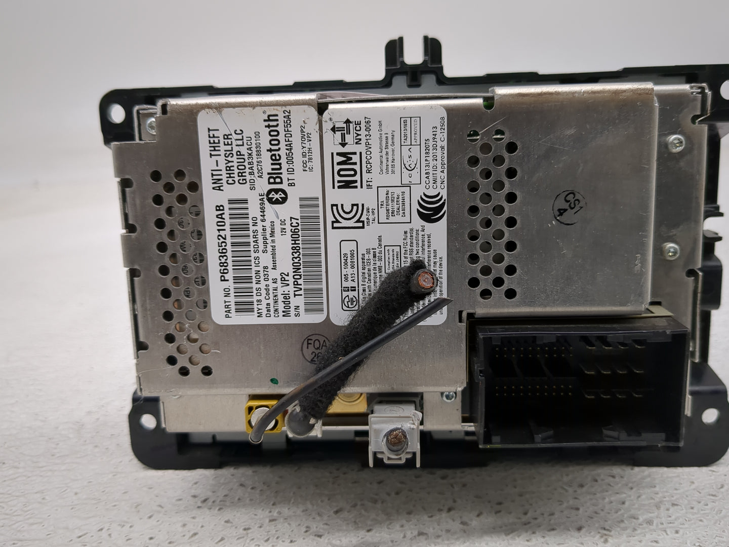 2018 Dodge Ram 2500 Radio AM FM Cd Player Receiver Replacement P/N:P68365210AB Fits Fits 2019 2020 OEM Used Auto Parts - Oem
